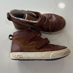 UGG Kids rennon II shoe size toddler 10